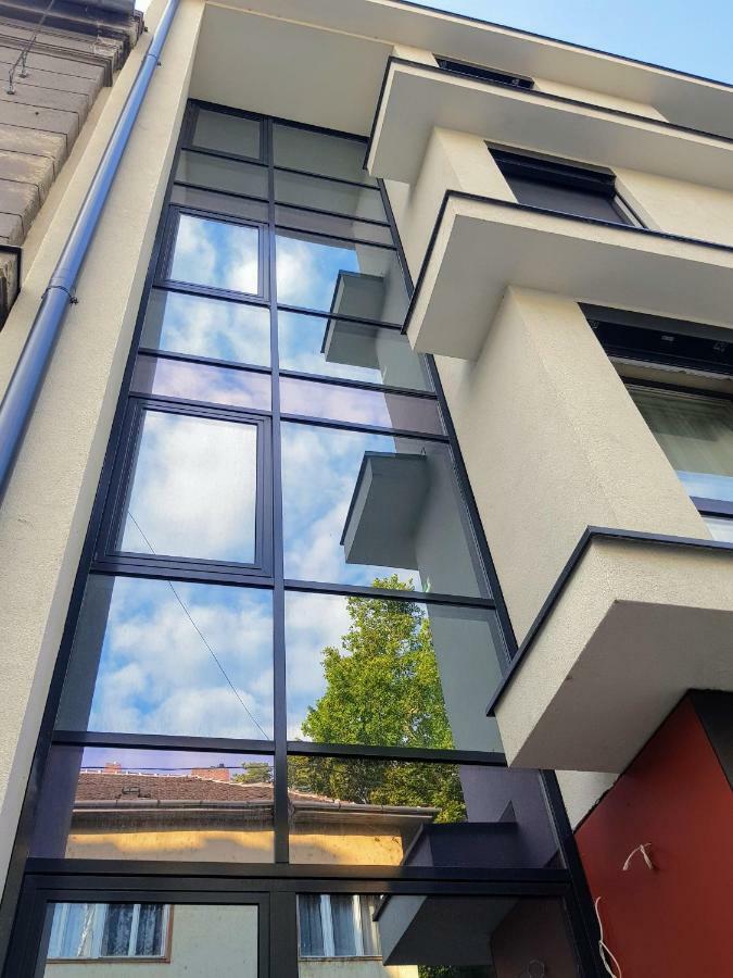 Holiday Apartman With Free Parking Győr Eksteriør billede